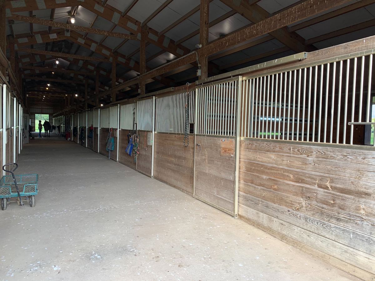 stall barn